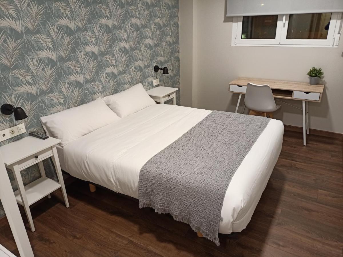 Pension Boutique Admera Сантьяго-де-Компостела Екстер'єр фото